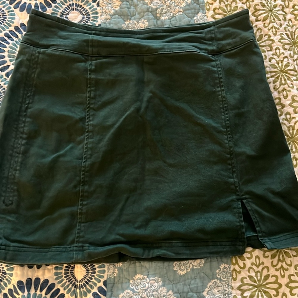 Pink lily skirt